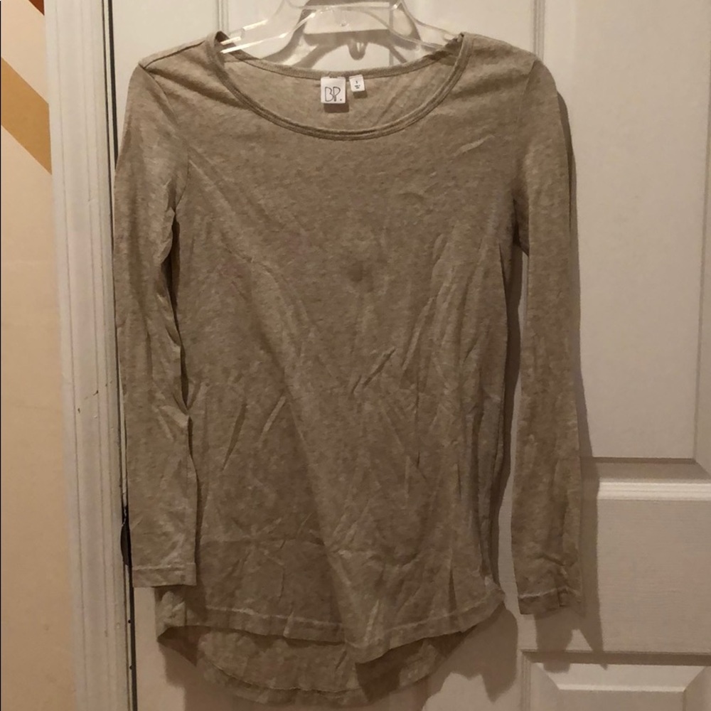 Long sleeve top